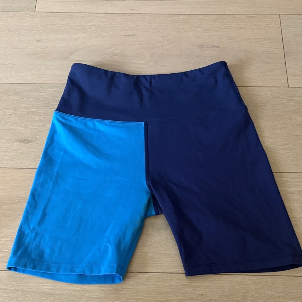 Lorna Jane Navy and Sky Blue Shorts